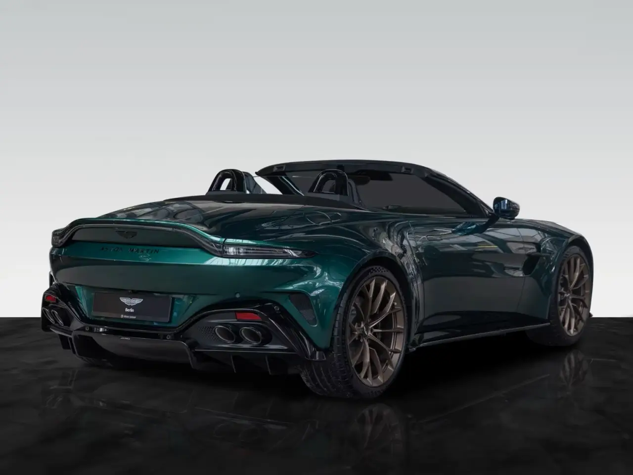 Aston Martin Vantage V8 Spider 2026, dashboard — St. Tropez Luxury Car, Saint-Tropez. Aston Martin Vantage V8 Spider in Saint-Tropez The 2026 Aston Martin Vantage V8 Spider is…