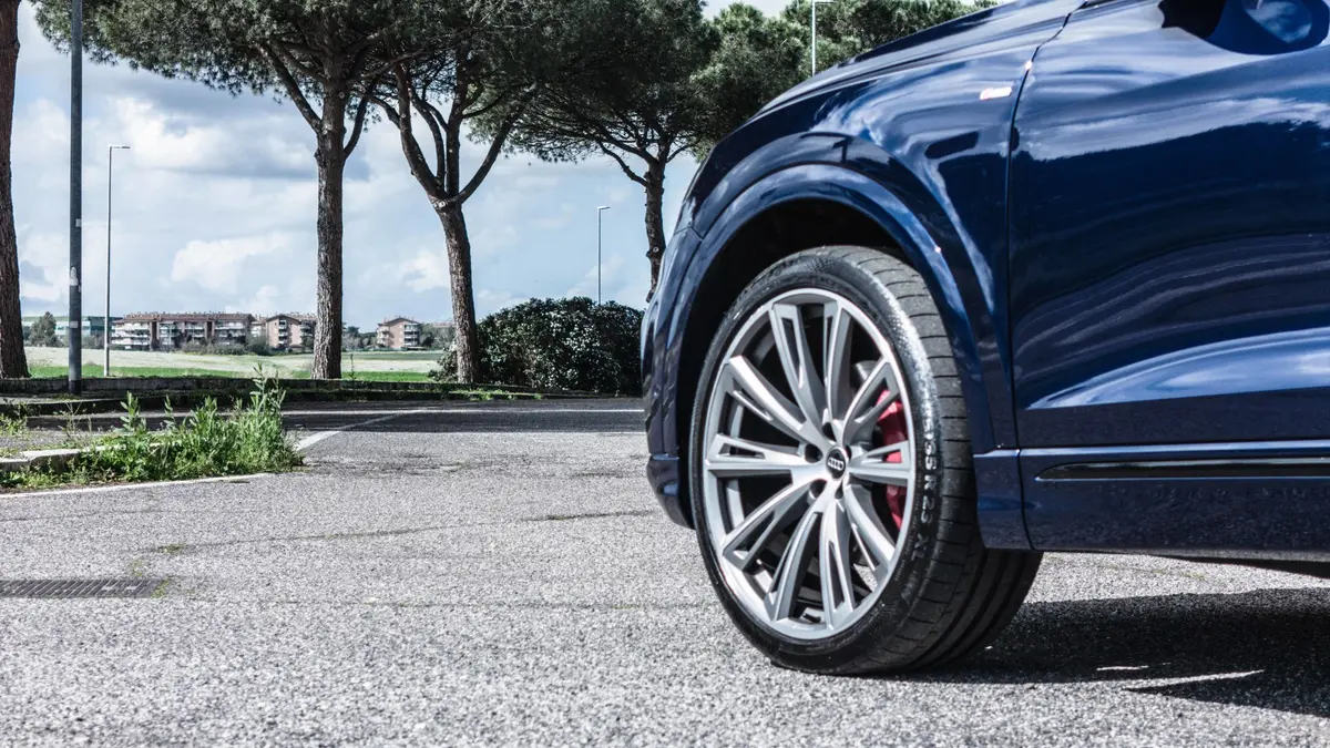 Audi Q8 55 TFSI 2022, rear view — St. Tropez Luxury Car, Saint-Tropez. Audi Q8 55 TFSI in Saint-Tropez The 2022 Audi Q8 55 TFSI is available for rental in…
