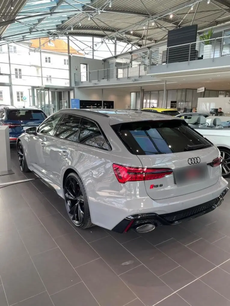 Audi RS6 Dynamic 2023, exterior — St. Tropez Luxury Car, Saint-Tropez. Audi RS6 Dynamic in Saint-Tropez The Audi RS6 Dynamic, a 2023 sport model, is available…