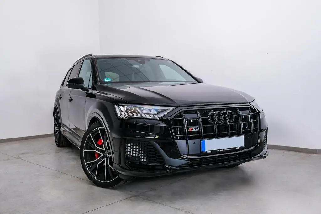 Audi SQ7 2025, interior — St. Tropez Luxury Car, Saint-Tropez. Audi SQ7 in Saint-Tropez The Audi SQ7 2025 is available for rental in Saint-Tropez,…