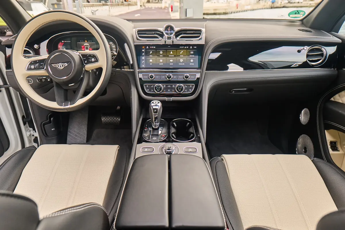 Bentley Bentayga V8-S 2024, dashboard — St. Tropez Luxury Car, Saint-Tropez. Bentley Bentayga V8-S in Saint-Tropez The Bentley Bentayga V8-S 2024 is offered for…