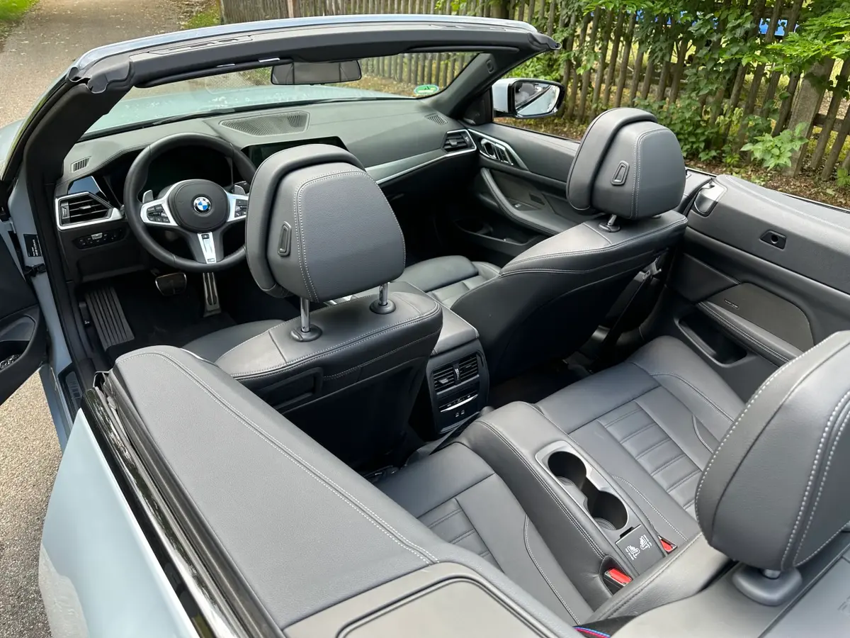 BMW 430i Cabrio 2023, dashboard — St. Tropez Luxury Car, Saint-Tropez. BMW 430i Cabrio in Saint-Tropez The BMW 430i Cabrio 2023 is available to rent in…