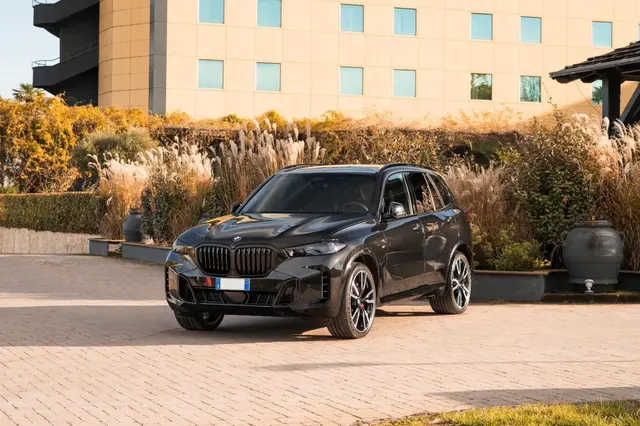BMW X5 M-pack 30d 2025 — St. Tropez Luxury Car, Saint-Tropez