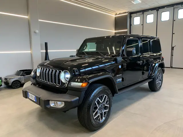 Jeep Wrangler 2025 — St. Tropez Luxury Car, Saint-Tropez