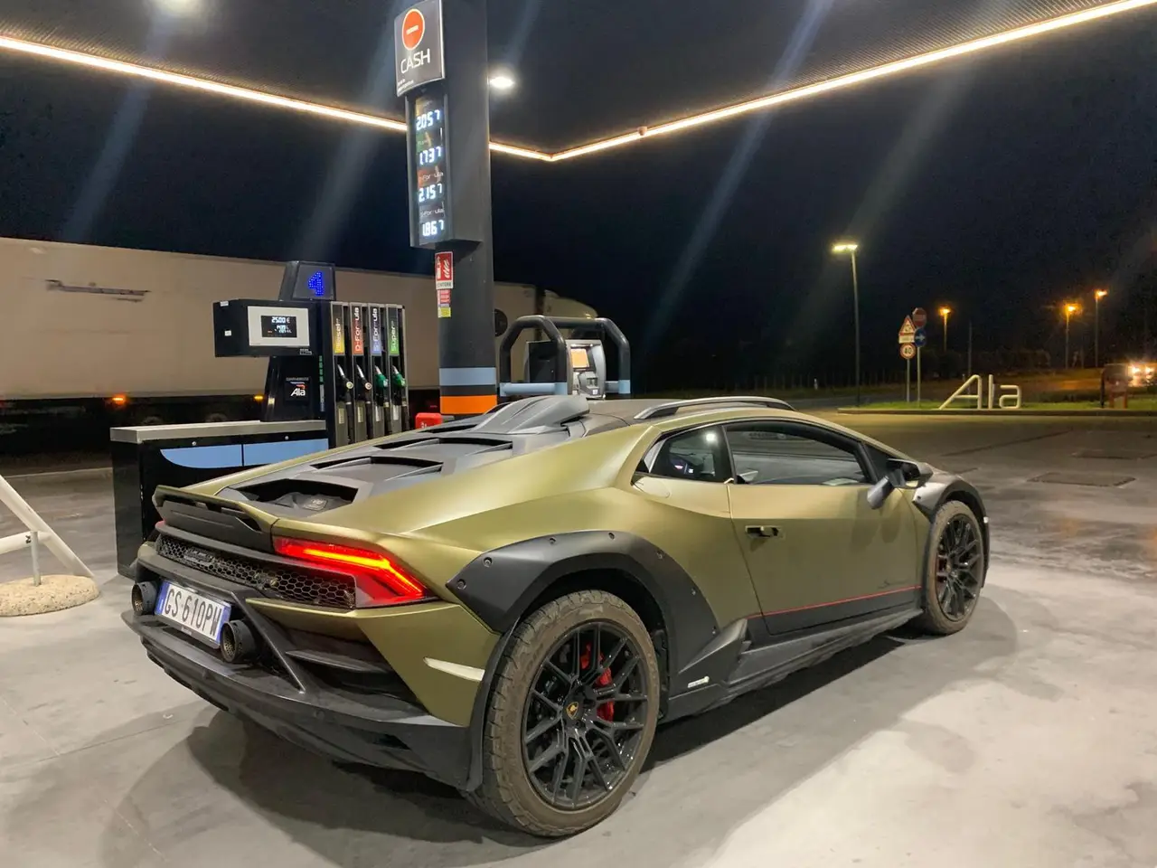 Lamborghini Huracan Sterrato 2024, front view — St. Tropez Luxury Car, Saint-Tropez. Lamborghini Huracan Sterrato in Saint-Tropez The Lamborghini Huracan Sterrato 2024 is…