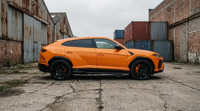Lamborghini Urus S 2024 — St. Tropez Luxury Car, Saint-Tropez
