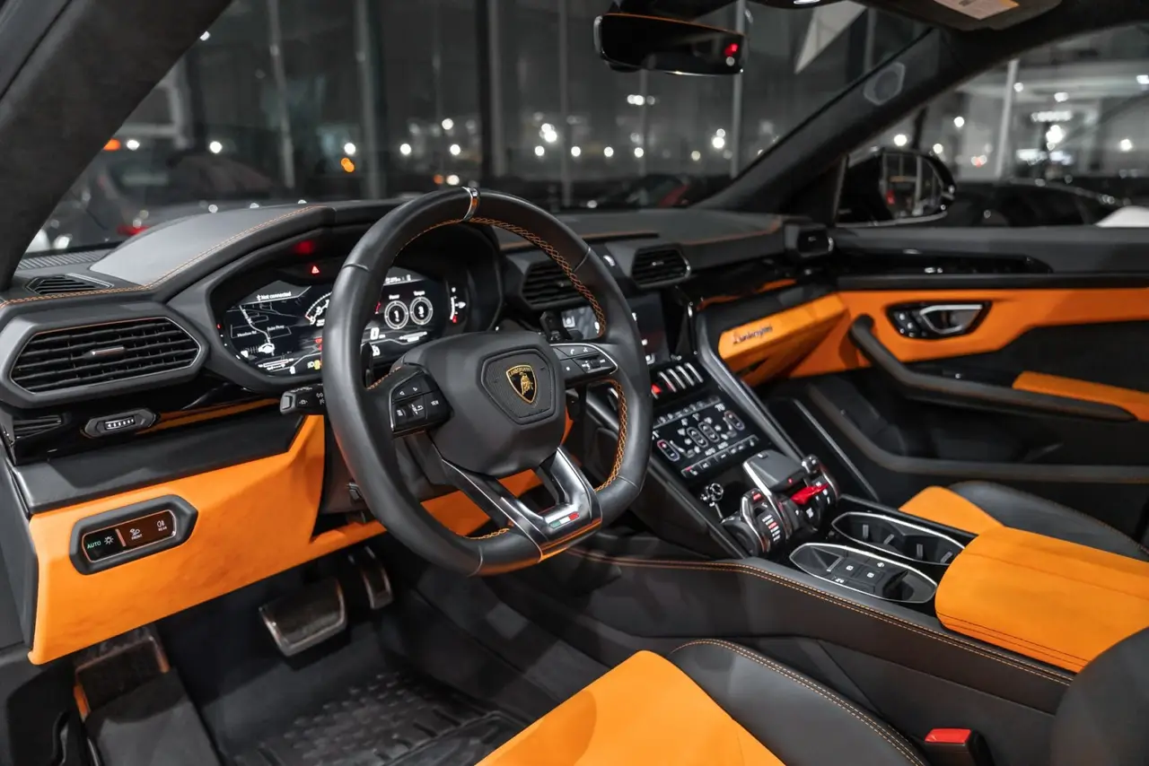 Lamborghini Urus S 2024, dashboard — St. Tropez Luxury Car, Saint-Tropez. Lamborghini Urus S in Saint-Tropez Renting the Lamborghini Urus S 2024 in Saint-Tropez…