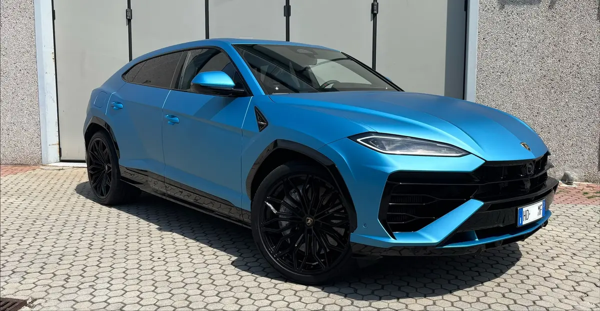 Lamborghini Urus SE 2025 — St. Tropez Luxury Car, Saint-Tropez. Lamborghini Urus SE in Saint-Tropez The 2025 Lamborghini Urus SE is available for rental…