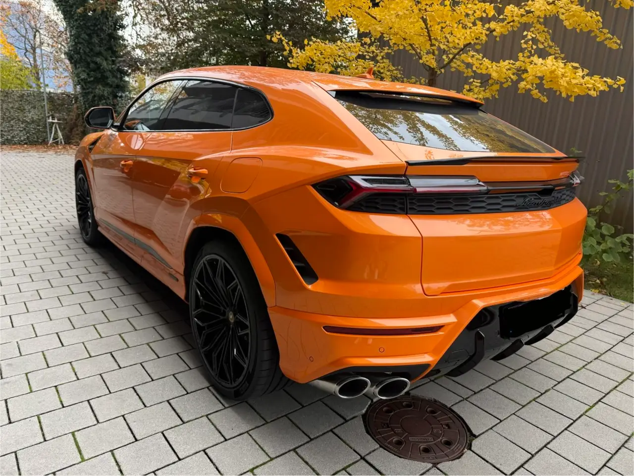 Lamborghini URUS SE 2025, exterior — St. Tropez Luxury Car, Saint-Tropez. Lamborghini URUS SE in Saint-Tropez The Lamborghini URUS SE 2025 is available for rental…
