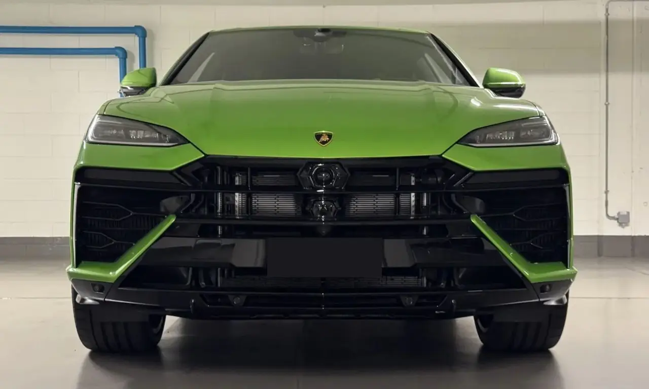 Lamborghini Urus SE 2026, interior — St. Tropez Luxury Car, Saint-Tropez. Lamborghini Urus SE in Saint-Tropez The Lamborghini Urus SE 2026 is available to rent in…