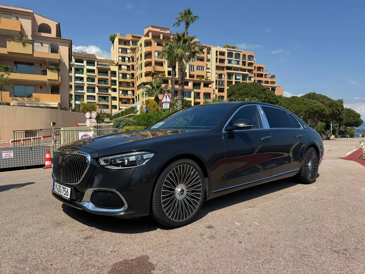 Maybach S580 2023, dashboard — St. Tropez Luxury Car, Saint-Tropez. Maybach S580 in Saint-Tropez The 2023 Maybach S580 is available to rent in Saint-Tropez…