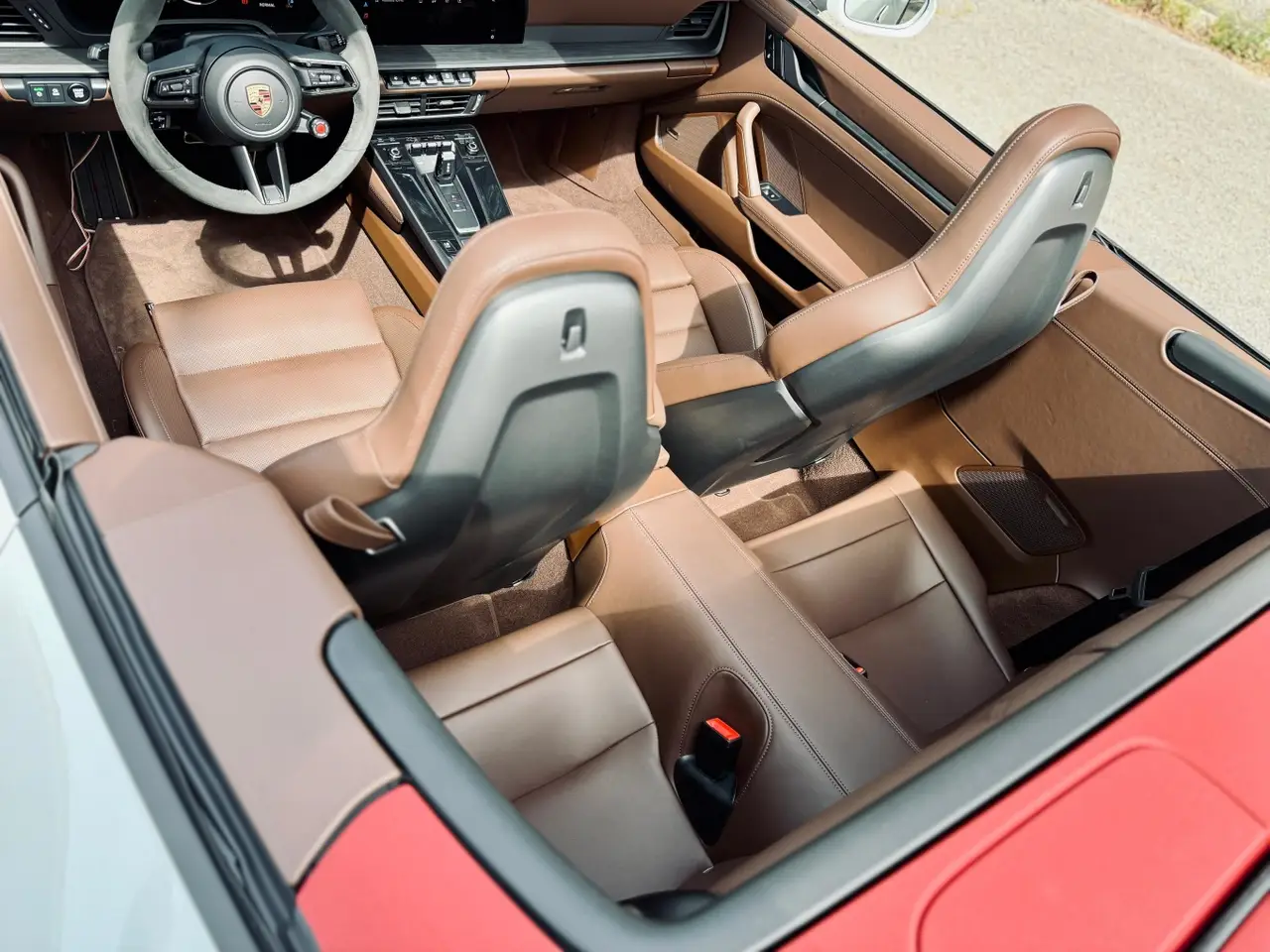 Porsche 992.2 Carrera 4 GTS Cabrio 2025, side profile — St. Tropez Luxury Car, Saint-Tropez. Porsche 992.2 Carrera 4 GTS Cabrio in Saint-Tropez The Porsche 992.2 Carrera 4 GTS Cabrio…
