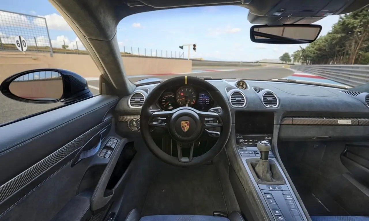 Porsche GT4 RS 2024, exterior — St. Tropez Luxury Car, Saint-Tropez. Porsche GT4 RS in Saint-Tropez The Porsche GT4 RS 2024 is available for rental in…