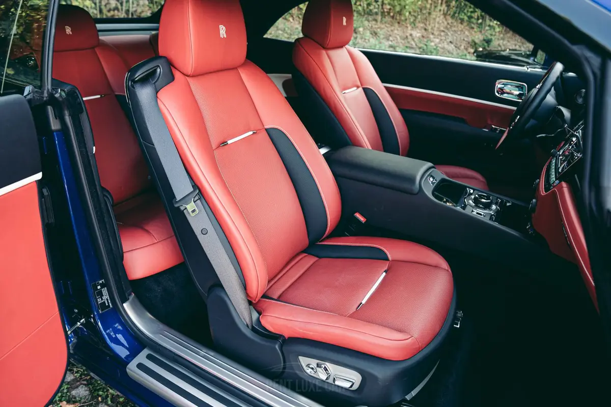 Rolls-Royce Dawn 2022, rear view — St. Tropez Luxury Car, Saint-Tropez. Rolls-Royce Dawn in Saint-Tropez The Rolls-Royce Dawn 2022 is available to rent in…